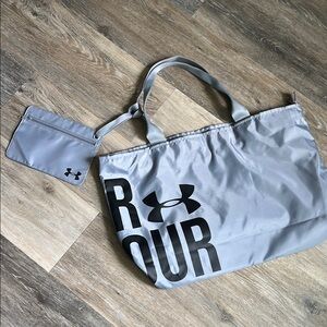 Under Armour Gray Athletic Tote Bag with Pouch NWOT